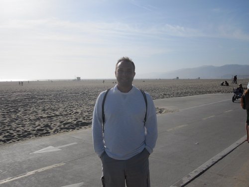 Angelitoos's profile picture. What makes you happy today?