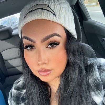 Davy_Estra's profile picture. STAND YOUR GROUND, LIVE WITH INTEGRITY, AND LOVE OTHERS! DREAM BIG! WORK HARD! 🇺🇸☕️