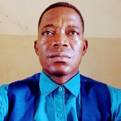 Je suis Emmanuel NGBALEFUDA NGBAKONGO.
Né à Doruma (RDC/Haut-Uele), je suis Licencié dans le domaine des mathématiques; ajouter à cela l'Informatique appliquée.