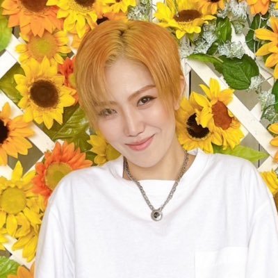 leoamaki_info's profile picture. OSK日本歌劇団🌸天輝レオさん🦁を一緒に応援しましょう✨️(ファンクラブは現時点でございません)……●🎫チケットご予約こちら➡️leoamaki@gmail.com …●お誕生日12/13🎂 …●お手紙･プレゼント🎁 ➡️〒541-0057大阪市中央区北久宝寺町4-3-11-4F OSK日本歌劇団・天輝レオ