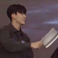 𝑫𝒆𝒗𝒆𝒏₊˚⊹ᡣ𐭩 (@praydeven) 's Twitter Profile Photo
