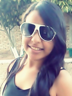 Oi, sou a #Alessandra Gabrielle '-' . Best da @vem_rawn e da @ritacaroline10 *0*  . E acima de tudo , filha de Deus *-* . Me segue dlç ? ;3