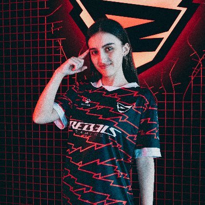 19. Community & Social Media Manager for @RebelsGaming ♦️// ✉️ laura@rebelsgaming.gg