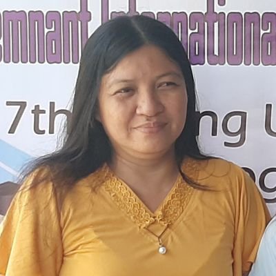 momcoiner's profile picture. A simple mother of 4 child