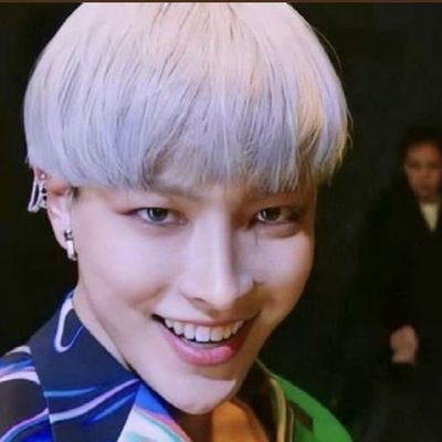 Like aurora🌌
ATINY🌙⌛️
Hongjoong honguito ethusiast🍄
24/10
🇲🇽/🏴☠️