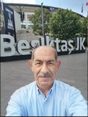 🇹🇷❤️ Başöğretmenimiz Atatürk
           Sevdamız Beşiktaş 🇹🇷❤️