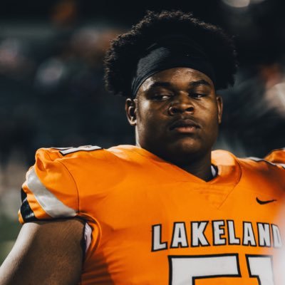 Lakeland High School CO’ 2024| C/OG | 6’0” 280lbs | 5.22 40 | 3.51 GPA | NCAA ID: #2312184906 | https://t.co/0Nn9fouqit