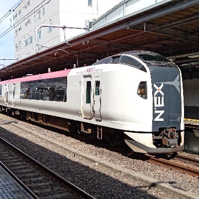 鉄道・ガジェット好き 保安鉄
乗務員室(特に運転台)が大好きです
BVEで南武線下り(登戸~立川)、中央線快速上りを製作中
普段はこっちにいます→@pcuser233_0