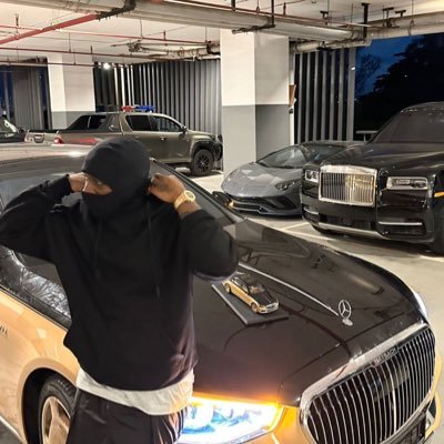 Emmmylee001's profile picture. DAILY TRIPPER🇳🇬 EDO BOY 💎BUT OVERALL NIGERIAN 😎😈