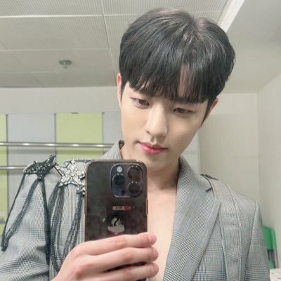 on_ifnt Profile Picture