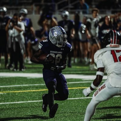 5’9 170| ‘25 RB | Klein Cain HS| | 4.0 GPA | 2 sport athlete Squat:500 Bench:265 40:4.47