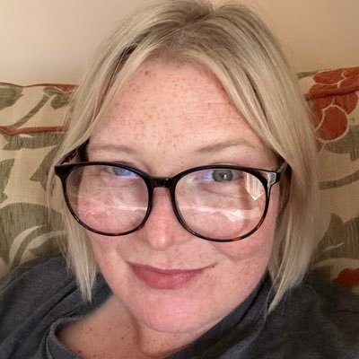 MaryLooby1's profile picture. Actor turned recruiter. All opinions are my own... unfortunately.