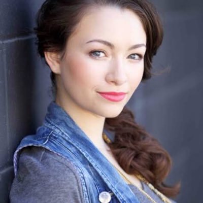 Jodelle Ferland, official fans page let’s share love ❤️ 🩷❤️🩷💖