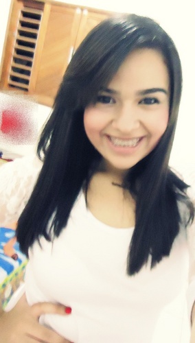 Sou pessoa de riso fácil ... e choro também ! :*