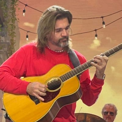 4 de agosto de 2015 ¡@juanes nos dio Follow! Somos de Torreón, Coahuila y desde el 2011 tenemos presencia en el Edo. México.