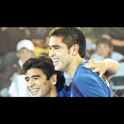 Maradoniano,Riquelmista y Comunista