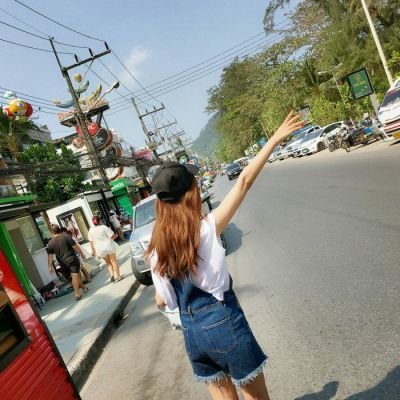 sessouson90095's profile picture. 