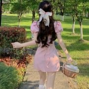 Thilit182321's profile picture. 