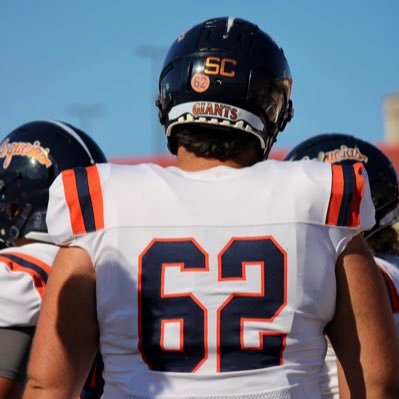 @COSGIANTS | POS: Interior OL | Ht: 6’3” | Wt: 305 | #JUCOPRODUCT | 4for3 Eligibility