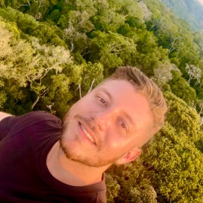 felipealxo's profile picture. Pisciano avoado. Livre. Em busca do autoconhecimento. Aqui, registros de mim para mim mesmo.