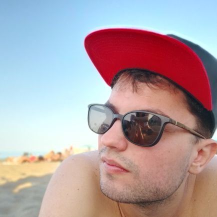 4s3th's profile picture. A veces escribo cosas, aunque mal escritas, lo que cuenta es la intencion.