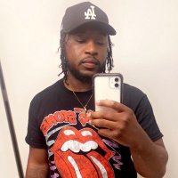 Reem (@_20gfb) 's Twitter Profile