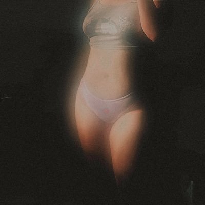 eriristation3's profile picture. ⏺️ IG : hiitsmyunderwear ▫️沒有玩交友軟體