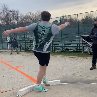 Grayslake Central HS CO 2025 | 6’3 wingspan | 16 yrs old 6’0 | Shotput/Discus thrower, +102kg youth weightlifter, football | mbern455@d127.org / 224-806-4343