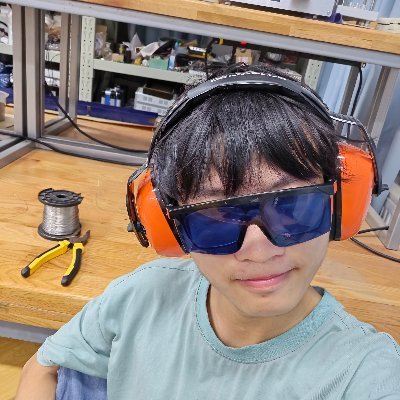 Undergraduate Astronomer @ Uni. Sci. & Tech. of China; Eagerly exploring the QSO/AGN world 🌌; Star-gazing!⭐
