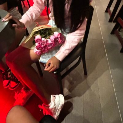 niaarackz's profile picture. 