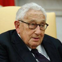 Henry Kissinger(@bisexualhatchln) 's Twitter Profile Photo