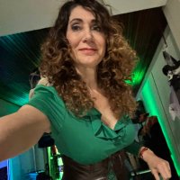 Vivian Dragna(@VivianDragna) 's Twitter Profile Photo