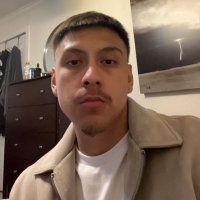 Josh (@jrebornz) 's Twitter Profile