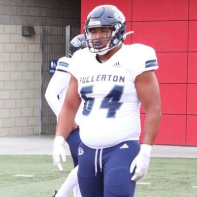 BrandoonHarris's profile picture. |6’4 305 DT| Spring 24’ Grad @FullColl_FB                    NCAA ID: 2402222122
