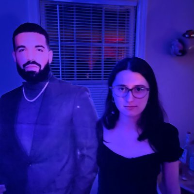 ellieismadagain's profile picture. 