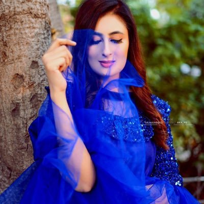 Hi I'm Zunaira Mahum a Host, Model, an Actor. Welcome to my Official Twitter handle💕