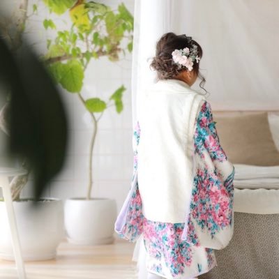 絵本とお洋服が好きな女の子の𝕞𝕒𝕞𝕒です🌿.∘☁🫧🤍 マイペースに日常と、好きな事楽しんでますᝰ✍🏼🔖 ┊掃除┊スキンケア┊料理┊コスメ┊家┊本┊🧹⸒📖 👖⋆* “ 家族との生活を笑顔で快適に過ごしたい ”👨🏻👩🏻👧🏻🏡大自然のキャンプも好き🌳🏕よろしくお願いします🌻