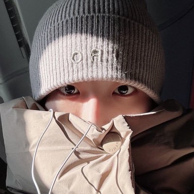 20↑ 、。𝐺𝑢𝑒𝑠𝑠 𝐻𝑜𝑤 𝑀𝑢𝑐ℎ 𝐼 𝐿𝑜𝑣𝑒 𝑌𝑜𝑢. 𝐼 𝑙𝑜𝑣𝑒 𝑦𝑜𝑢 𝑟𝑖𝑔ℎ𝑡 𝑡𝑜 𝑡ℎ𝑒 𝑚𝑜𝑜𝑛- 𝐴𝑁𝐷 𝐵𝐴𝐶𝐾 、。Ateez 🏴☠️ #wxhezreview #wxhezupdate