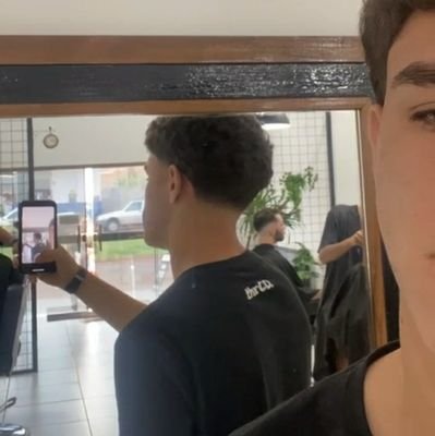 halissonromeiro's profile picture. 