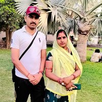 Suresh kamla prajapati (@sureshb47016872) 's Twitter Profile