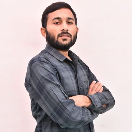 1911Hardik's profile picture. CA Finalist