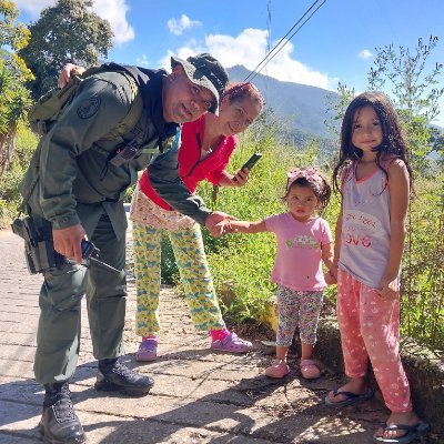 «Soldado Bolivariano y Revolucionario al servicio de la Patria y del Pueblo Soberano»
🇻🇪 | ¡Nosotros Venceremos!