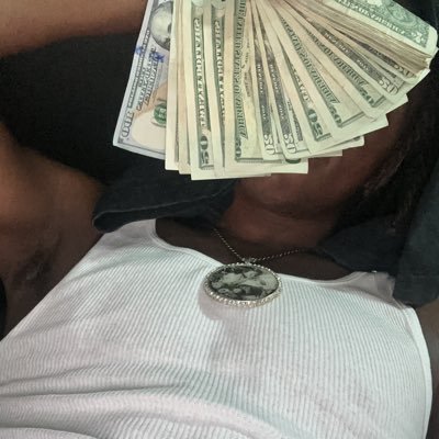 gmfdrew's profile picture. all this for fake