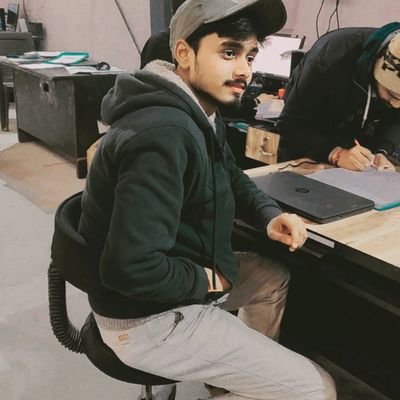 pandey_nik44608's profile picture. education is the way to heaven🌏📚📕