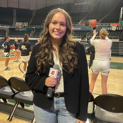 ESPN+ Sideline Reporter | WOUB Field Reporter | Chi Omega Alumni Liaison | Ohio University ’27