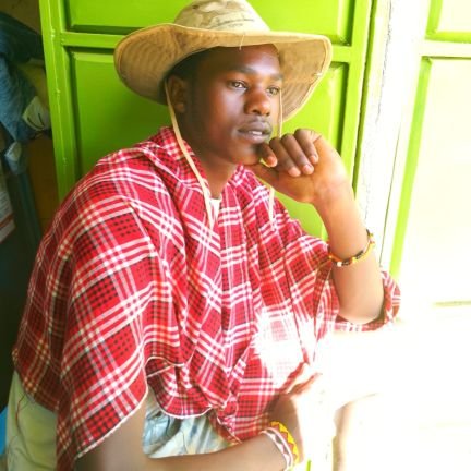 033mathew's profile picture. @Mathew Tomboi