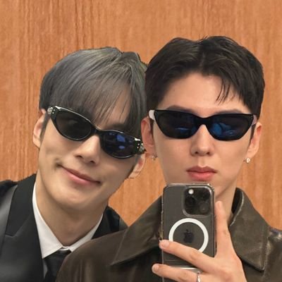 mon_nogo's profile picture. 💙🐶🐹🧡

/ fan account