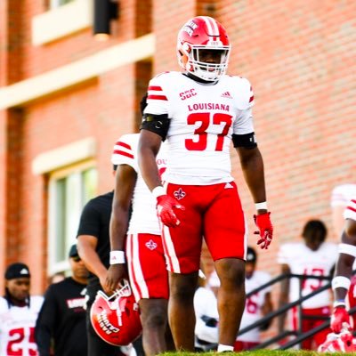 LB | 6’2 230 | @RagincajunsFB LB