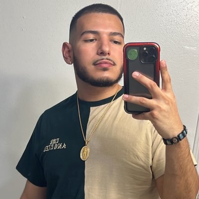 @TopKnotchRuggz | 25♊lPVAMU📚lMarching Storm ⛈|YBYSAIA🐢 | L.S.O. 🤘🏼|SC: Jose.s3 |IG: Jpablo_214