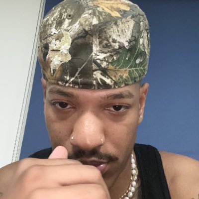 PierrebourneFL's profile picture. 🇨🇴